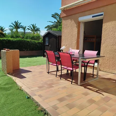 Proche Et Commerces Pour Ce T2 En Rdc Avec Jardin Privatif-4nma7 Saint-Cyprien (Pyrenees-Orientales)